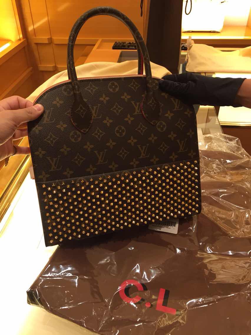 Louis Vuitton Shopping Bag M41234 Christian Louboutin CL